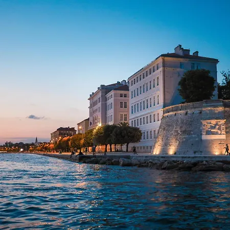 Гостевой дом Estium Luxury *