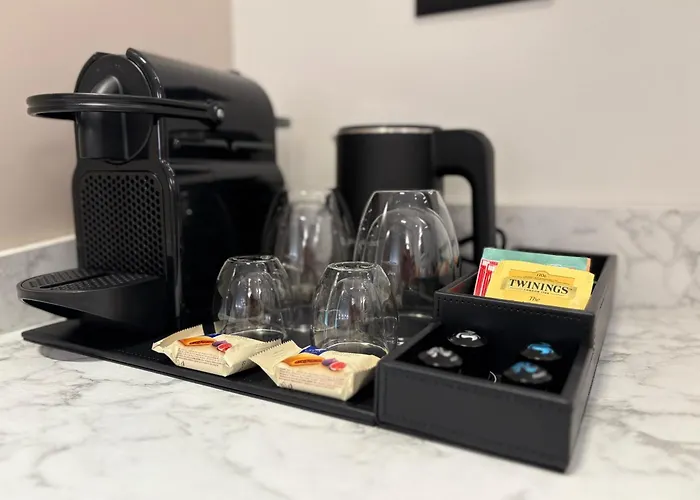 Estium Luxury Konukevi 4*